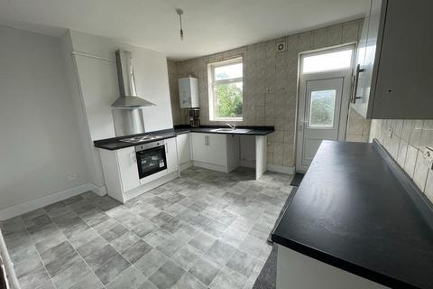 3 bedroom house to rent, Cemetery Road, Jump