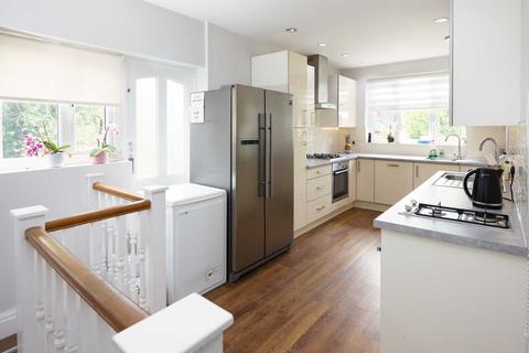 26 Moorside Road, Salford, M7 3PJ