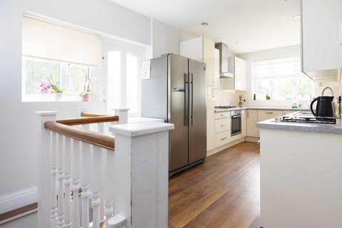 26 Moorside Road, Salford, M7 3PJ