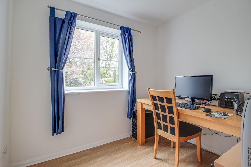 Bedroom 2 (Double)