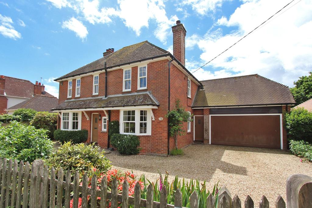 Balmer Lawn Road, Brockenhurst, Hampshire, SO42 4 bed detached house