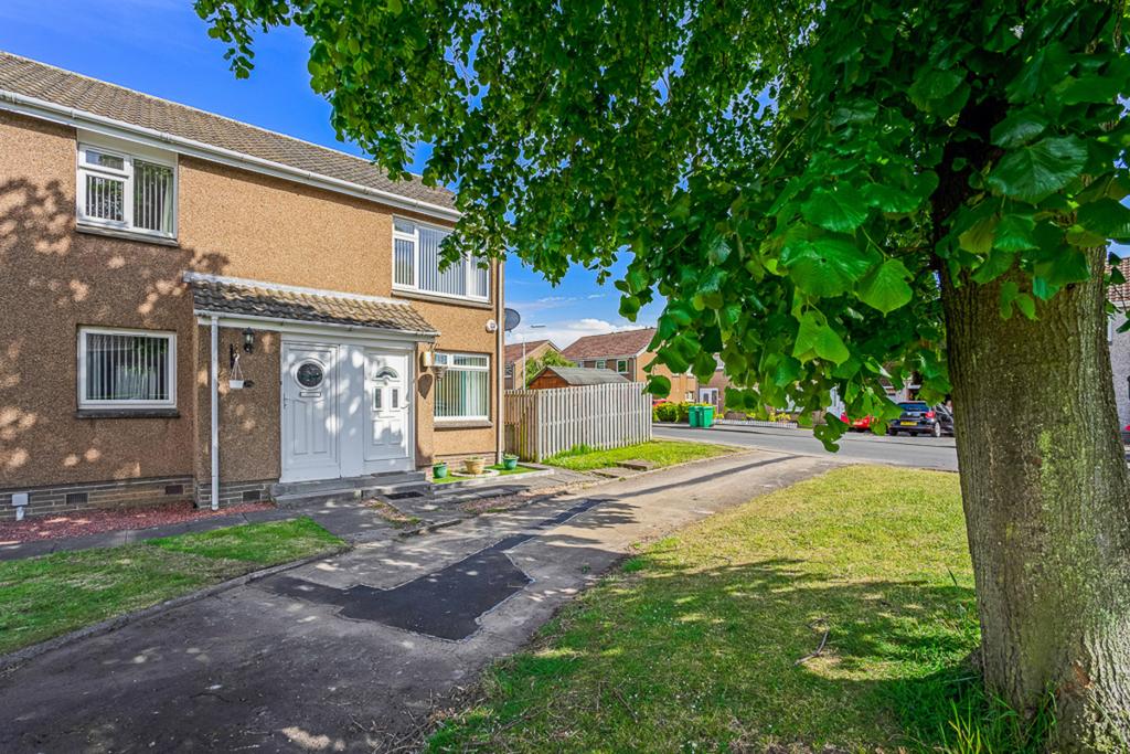 Duncanson Drive, Burntisland, KY3 2 bed flat £109,500