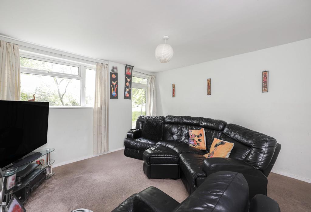 Rectory Green, Beckenham, Kent 2 bed apartment £350,000