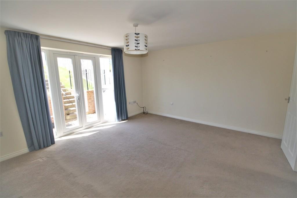 Dunsford Hill, Exeter 3 bed semidetached house £320,000