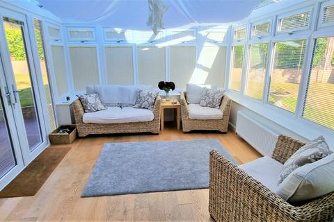 25 Beech Park, West Hill, Ottery St Mary, EX11 1UJ