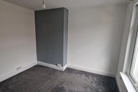 2 bedroom terraced house to rent, Plumer Street, Liverpool