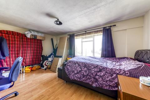 2 bedroom apartment for sale - Regina Road, London, SE25