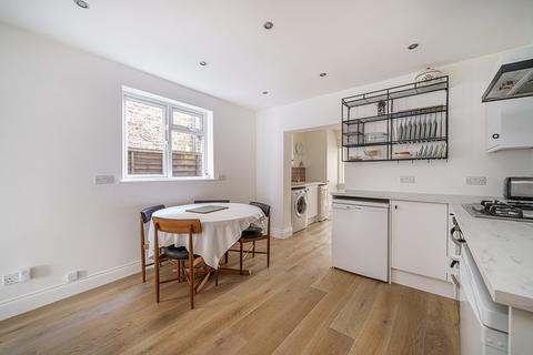 21 Eden Road, Beckenham, BR3 4AS