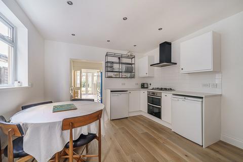 21 Eden Road, Beckenham, BR3 4AS