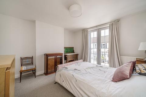 21 Eden Road, Beckenham, BR3 4AS