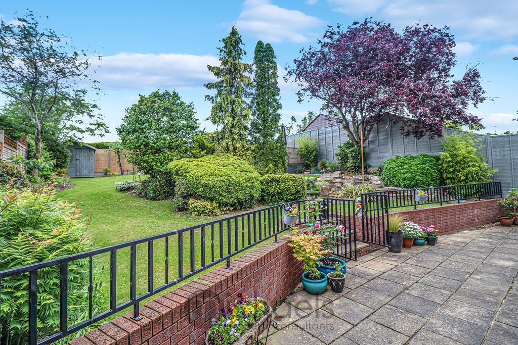 Shakespeare Road, Colchester, CO3 4 bed detached house £525,000