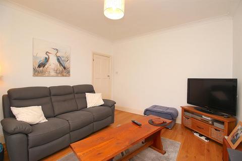 52 Central Avenue, Syston, Leicester, LE7 2EE