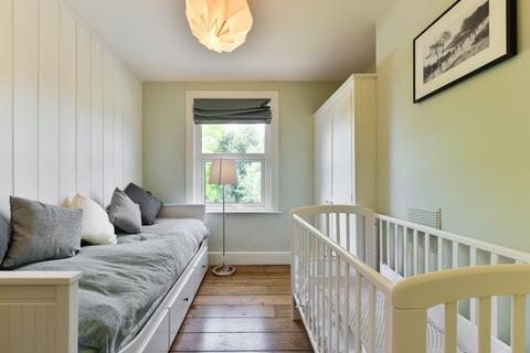9 Albert Road, Epsom, KT17 4EQ