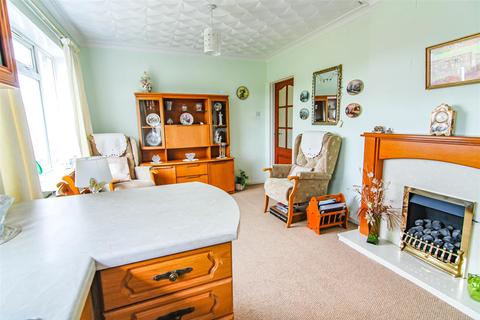 36 Overdale Road, Wombwell, Barnsley, S73 0RZ