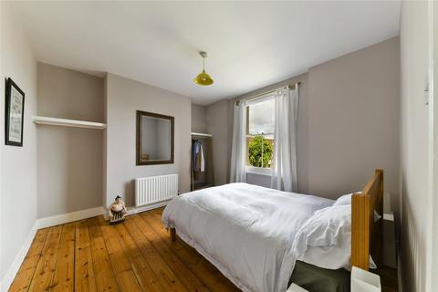 79 Gore Road, London, E9 7HN