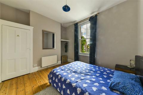 79 Gore Road, London, E9 7HN