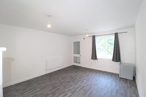 2 bedroom terraced house to rent - Grove Park SE12