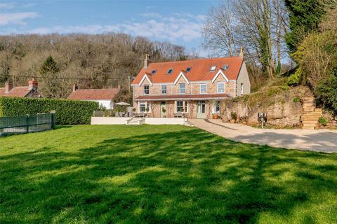 7 bedroom detached house to rent, Walton Street, Walton-in-Gordano, Clevedon, North Somerset, BS21