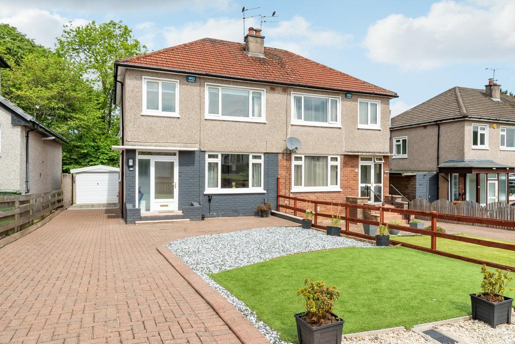 Rowan Drive, Bearsden, East... 3 bed semidetached house £265,000
