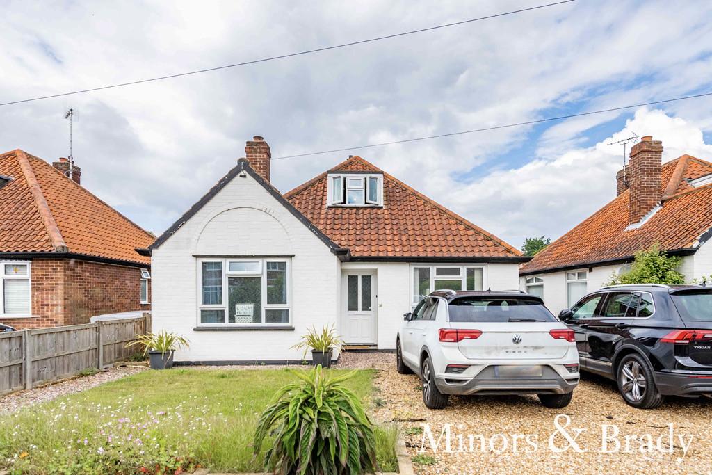 Broom Avenue, Thorpe St. Andrew 4 bed chalet £375,000
