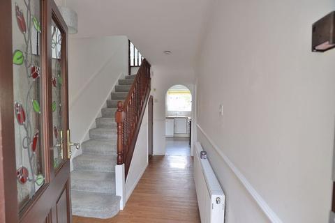 5 Downleys Close, London, SE9 3NA