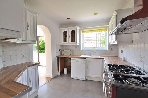 5 Downleys Close, London, SE9 3NA