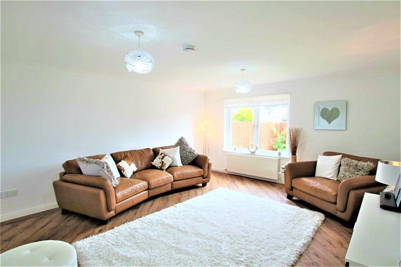 Emmock Woods Grove, Dundee 4 bed detached house £295,000
