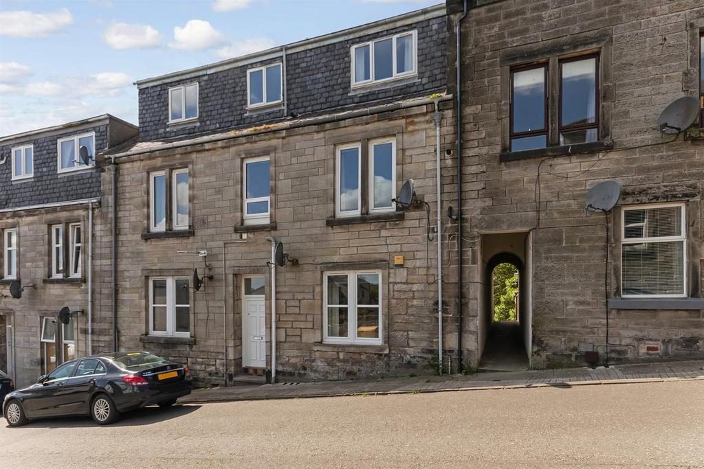 28b Hill Street, Dunfermline, KY12 0QR 2 bed ground floor flat £118,000