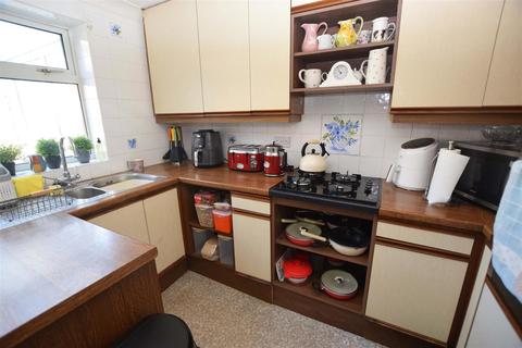 368 Beechings Way, Rainham, Gillingham, ME8 7BJ