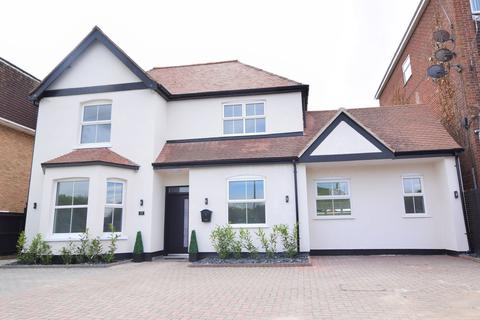 4 bedroom detached house for sale - Holland-on-Sea