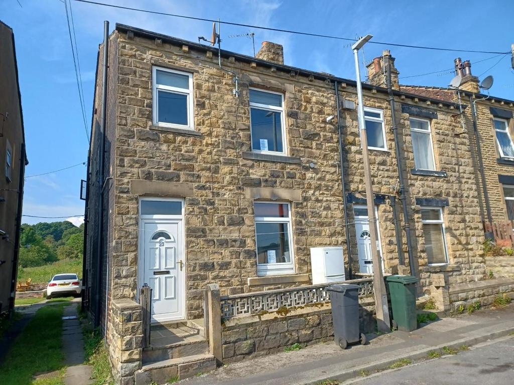 Mill Street, Birstall, Batley 1 bed terraced house £400 pcm (£92 pw)