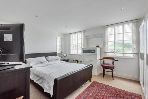 124 Sydenham Road, London, SE26 5JY