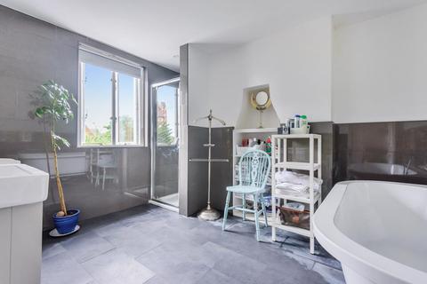 124 Sydenham Road, London, SE26 5JY