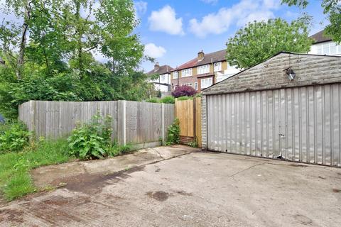 20 Campbell Road, Caterham, CR3 5JL