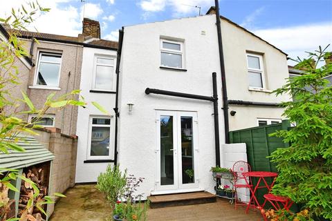 30 Coombe Road, Gravesend, DA12 5PB