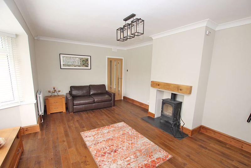 Lounge photo 2
