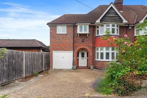 3 bedroom semi-detached house to rent, Grafton Road, Worcester Park