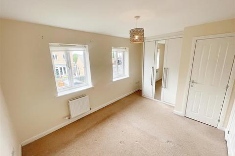 2 bedroom terraced house to rent, Meacham Meadow, Wolverton, Milton Keynes