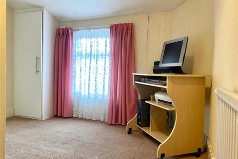 3 Cora Street, Barry, CF63 4EP