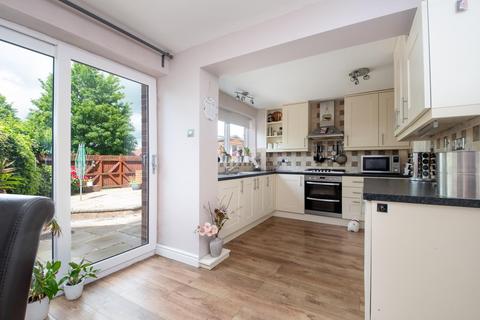 72 Druids Meadow, Boroughbridge, York, YO51 9NF
