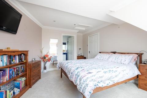 72 Druids Meadow, Boroughbridge, York, YO51 9NF