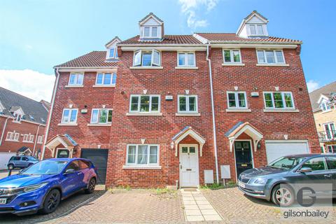3 Clickers Road, Norwich, NR3 2DD