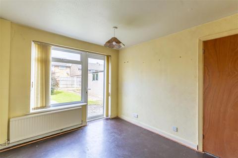 120 Darlton Drive, Arnold, Nottingham, NG5 7LW