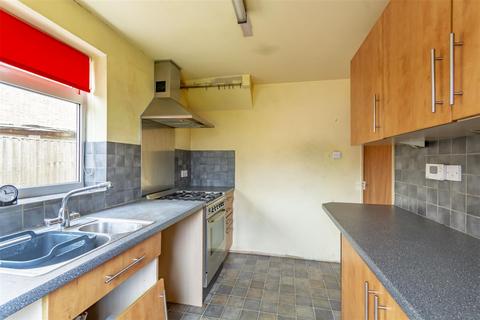 120 Darlton Drive, Arnold, Nottingham, NG5 7LW