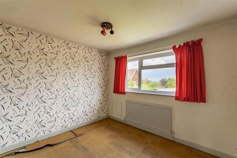 120 Darlton Drive, Arnold, Nottingham, NG5 7LW