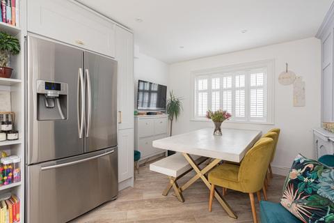 4 West Hill, Epsom, KT19 8HR