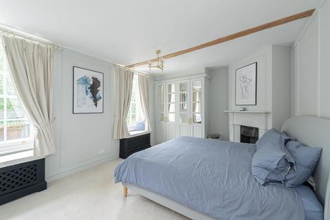 4 West Hill, Epsom, KT19 8HR