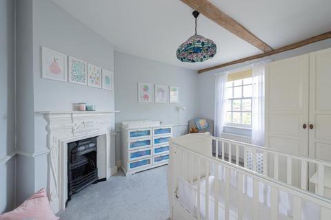 4 West Hill, Epsom, KT19 8HR