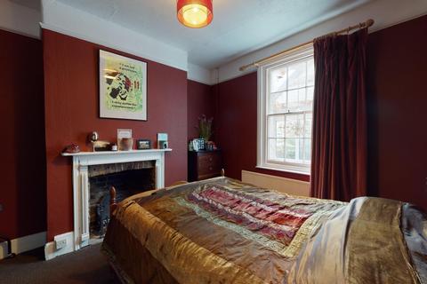 21 Bellevue Avenue, Ramsgate, CT11 8HY