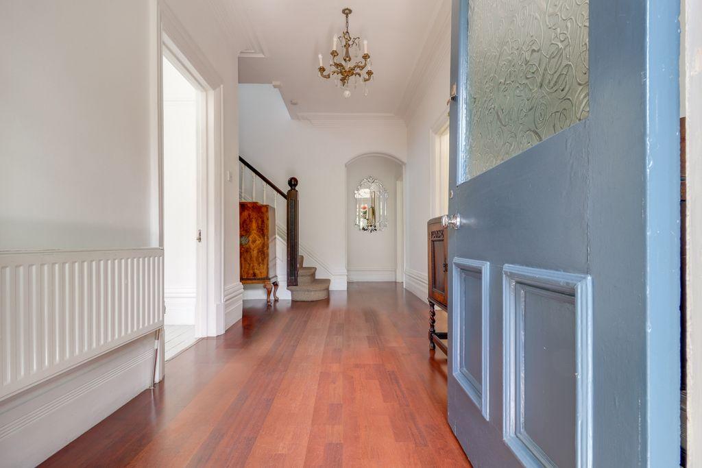 Irton Road, Southport PR9 9DY 6 bed detached house for sale £600,000